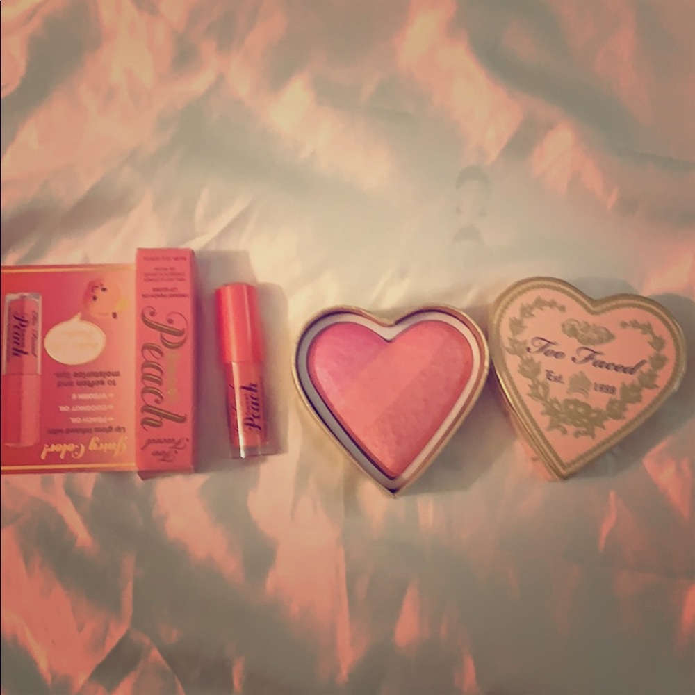 Blush /lipstick